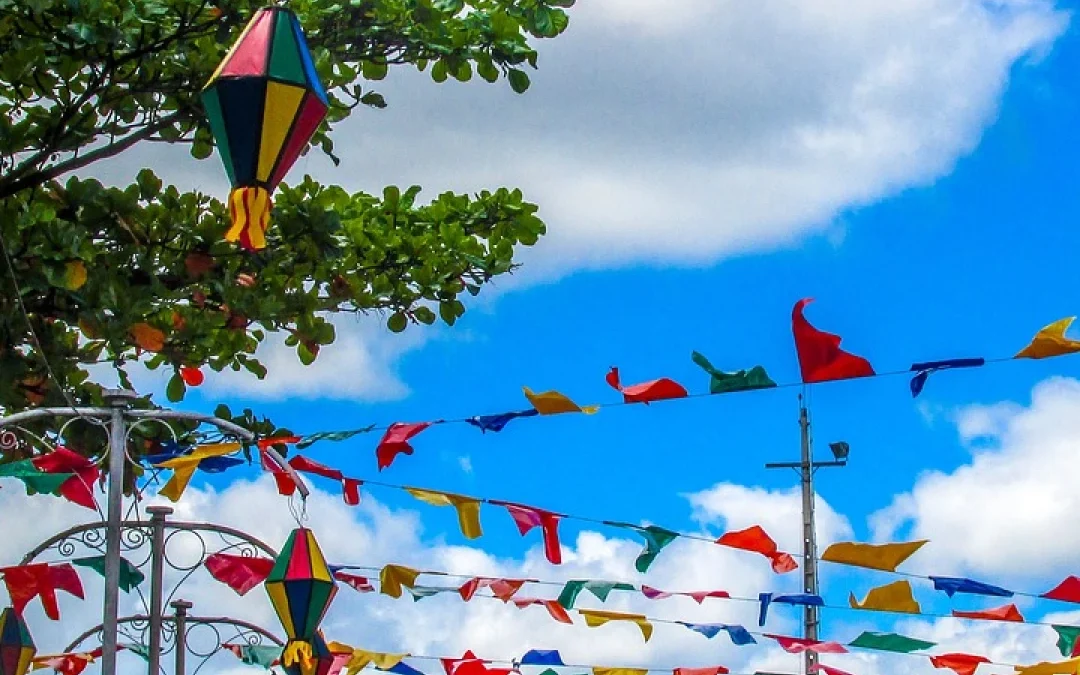 Descubra os Encantos das Festas Juninas pelo Brasil